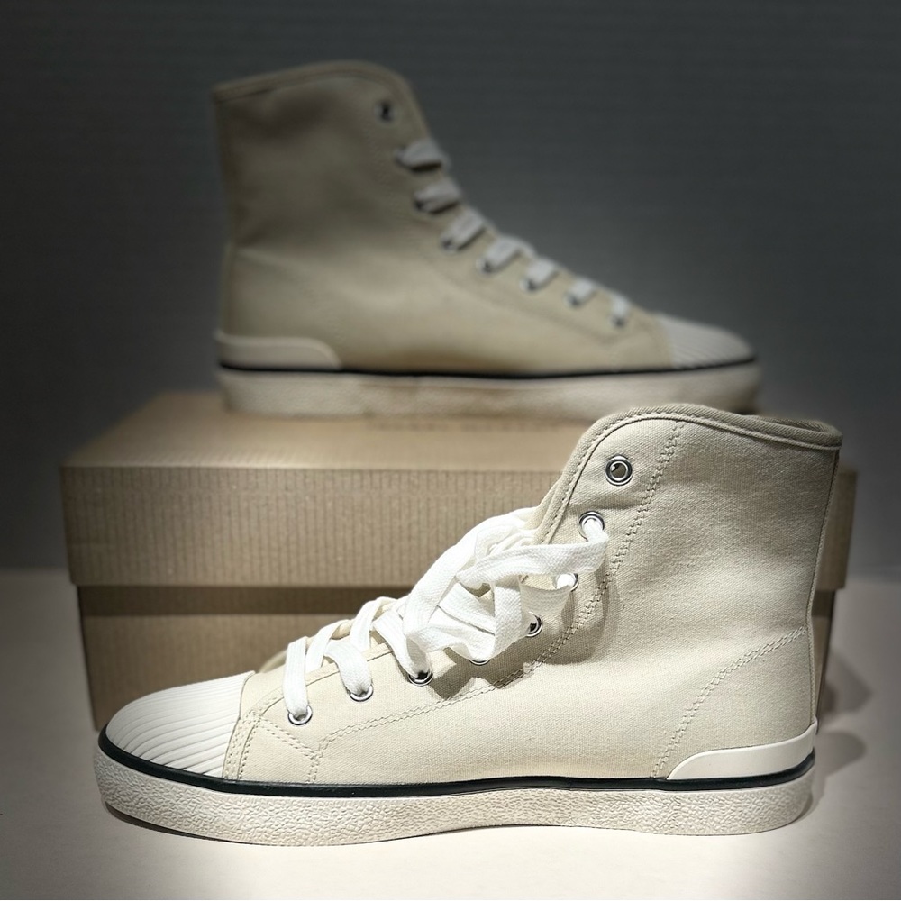 Isabel Marant • Beige Benkeenth • High Top - Picture 3 of 9